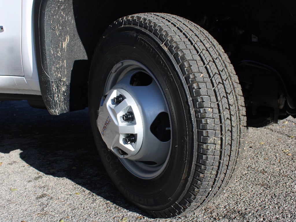 2026 GMC Sierra 3500 Pro