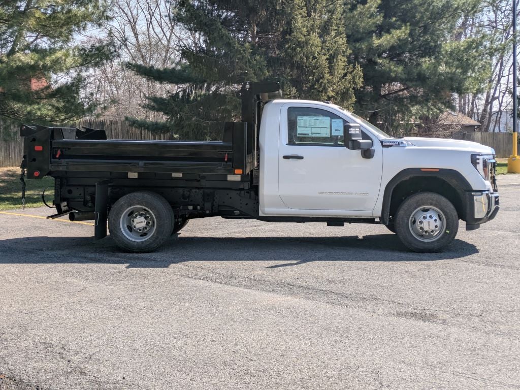 2026 GMC Sierra 3500 Base