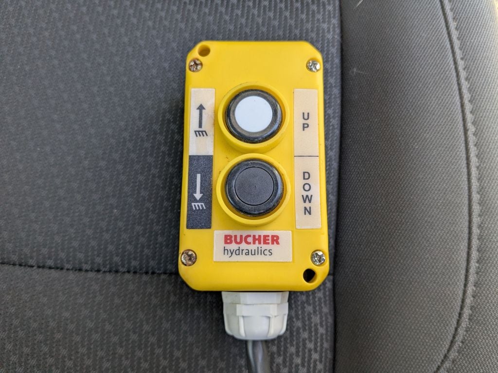 2025 GMC Sierra 3500 Pro -Landscaper special