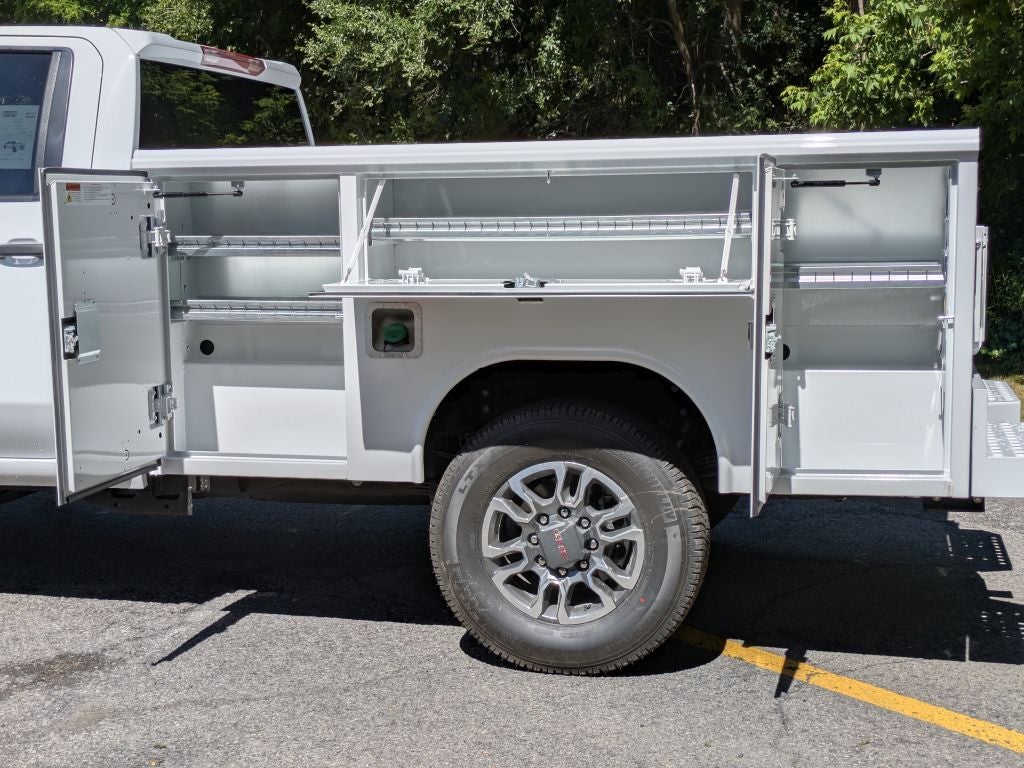 2026 GMC Sierra 3500 Base