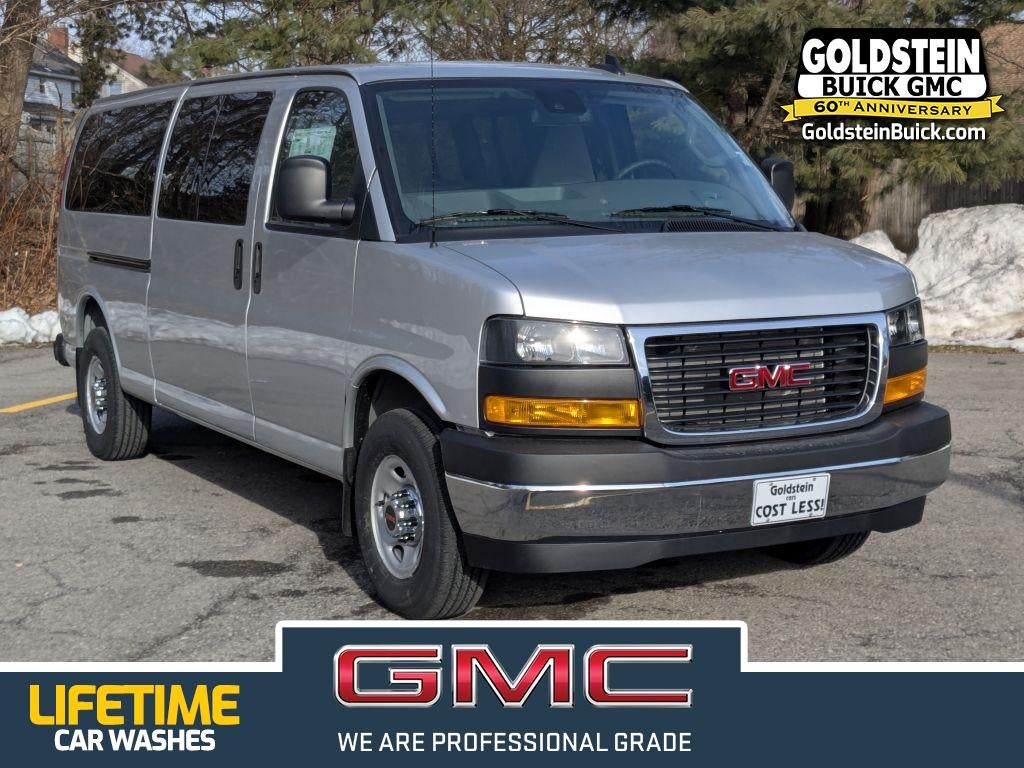 2025 GMC Savana 3500 LT