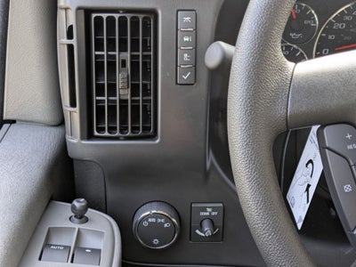 2025 GMC Savana 3500 LT