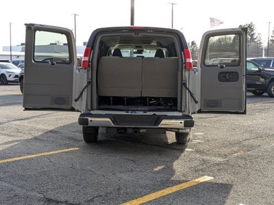 2025 GMC Savana 3500 LT