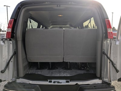 2025 GMC Savana 3500 LT