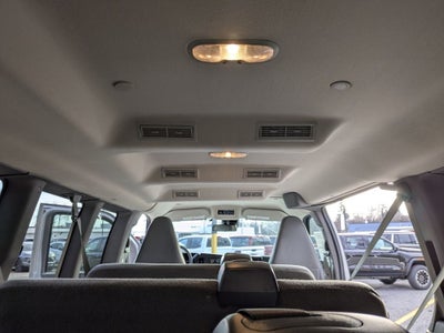 2025 GMC Savana 3500 LT