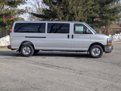 2025 GMC Savana 3500 LT