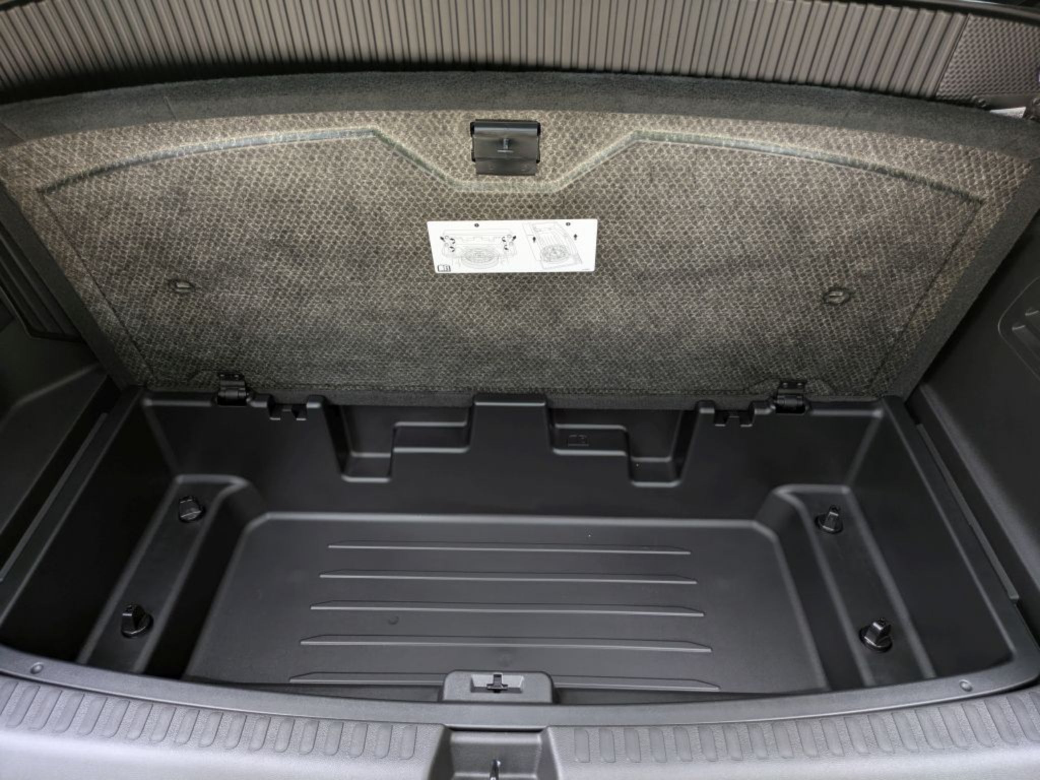 2027 GMC Acadia AWD Elevation