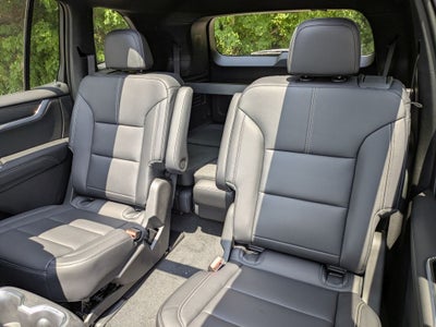 2026 GMC Acadia AWD Elevation