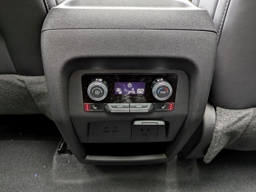 2026 GMC Acadia AWD Elevation