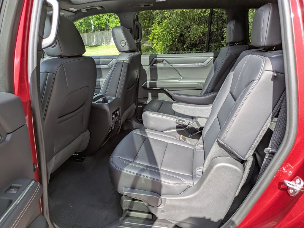 2026 GMC Acadia AWD Elevation