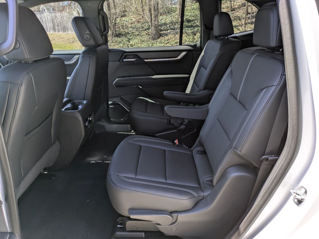 2026 GMC Acadia AWD Elevation