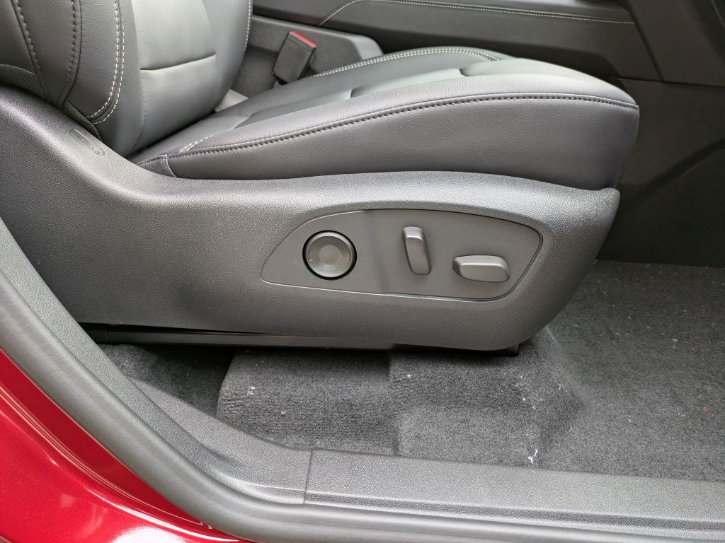 2026 GMC Acadia AWD Elevation