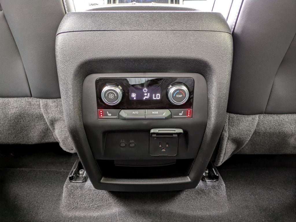 2026 GMC Acadia AWD Elevation