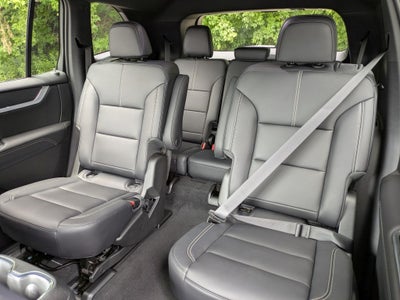2026 GMC Acadia AWD Elevation