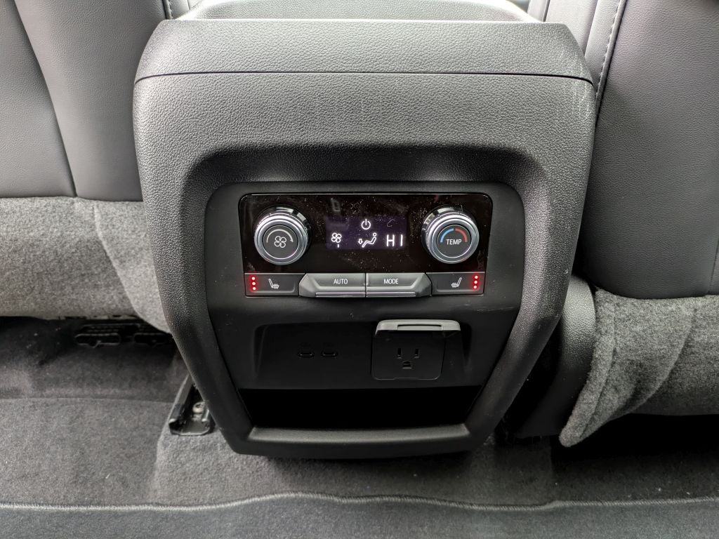 2026 GMC Acadia AWD Elevation