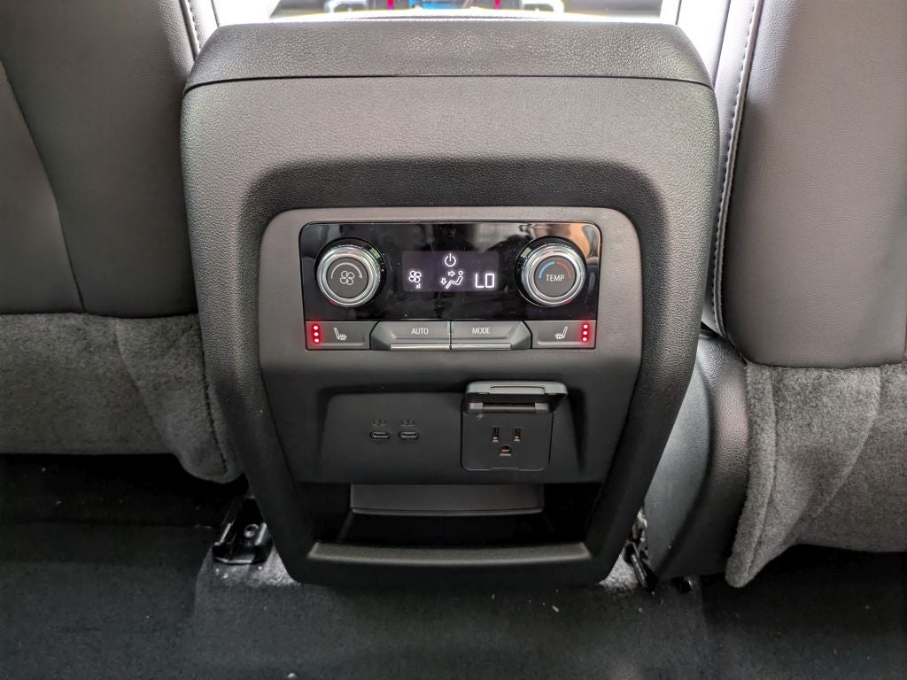 2026 GMC Acadia AWD Elevation