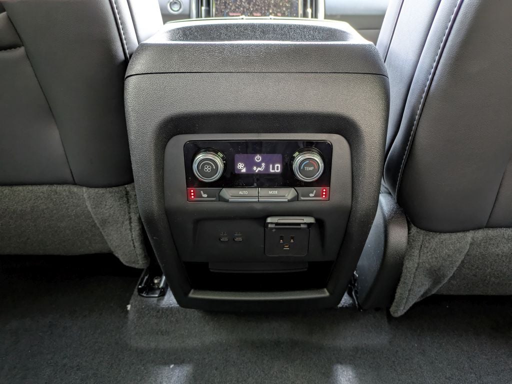 2026 GMC Acadia AWD Elevation