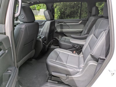 2026 GMC Acadia AWD Elevation