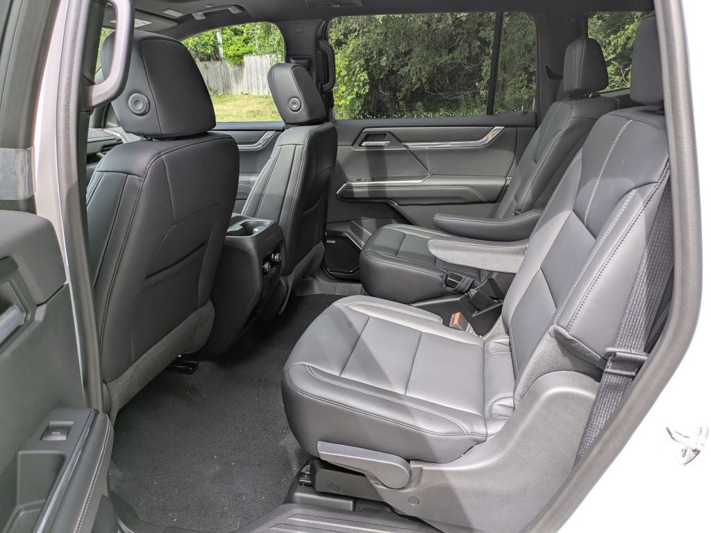 2026 GMC Acadia AWD Elevation