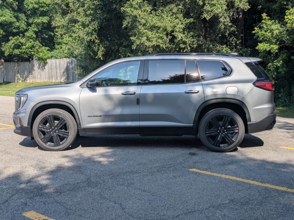 2026 GMC Acadia AWD Elevation