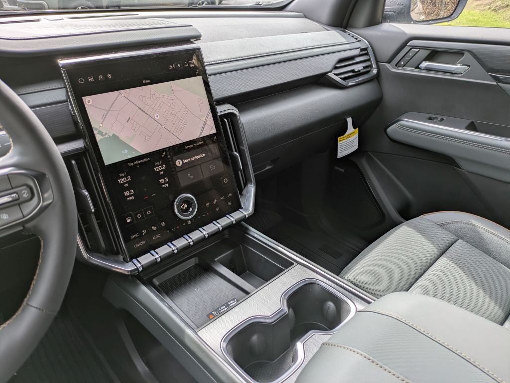 2026 GMC Acadia AWD AT4