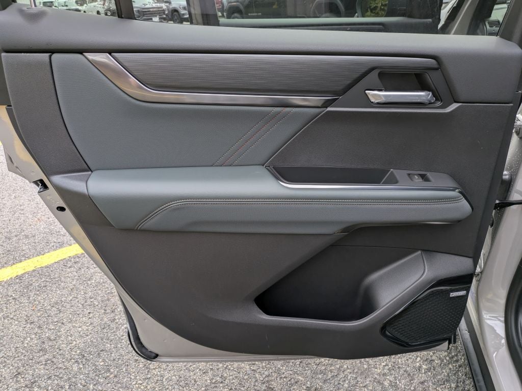 2026 GMC Acadia AWD AT4