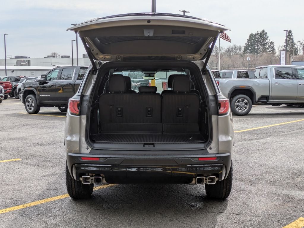 2026 GMC Acadia AWD AT4