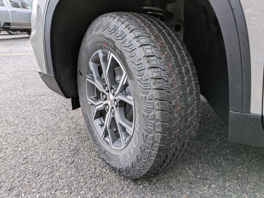 2026 GMC Acadia AWD AT4