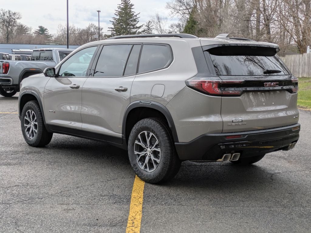 2026 GMC Acadia AWD AT4