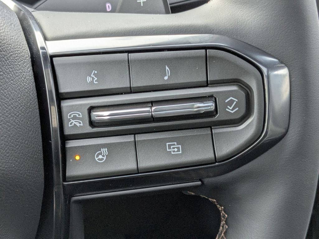 2026 GMC Acadia AWD AT4