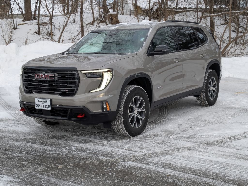 2026 GMC Acadia AWD AT4