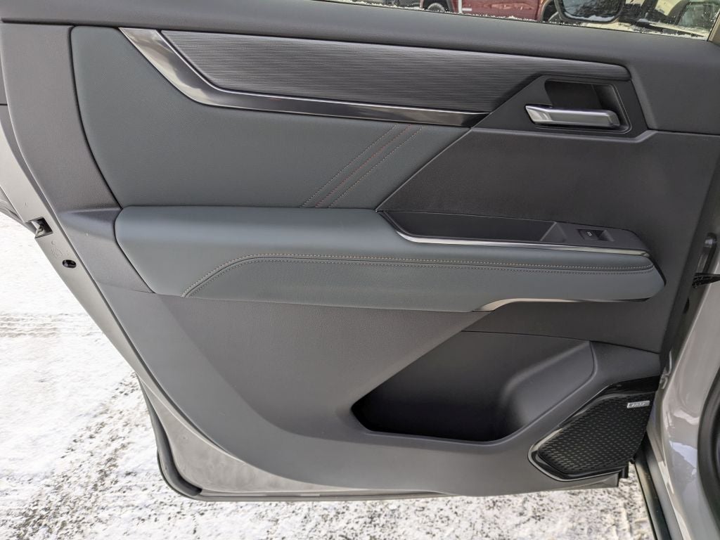 2026 GMC Acadia AWD AT4