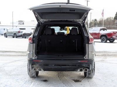 2026 GMC Acadia AWD AT4