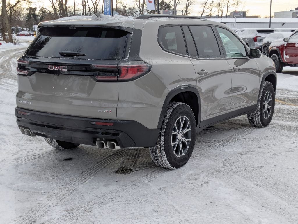 2026 GMC Acadia AWD AT4