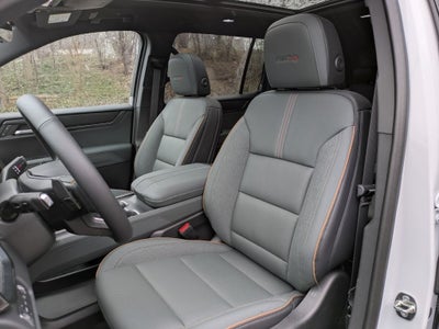 2026 GMC Acadia AWD AT4