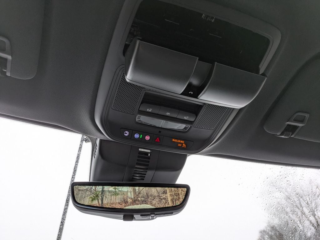 2026 GMC Acadia AWD AT4