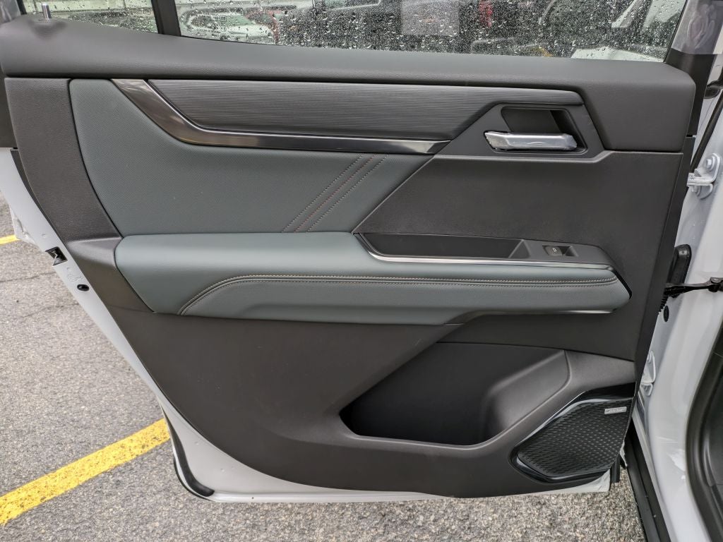 2026 GMC Acadia AWD AT4