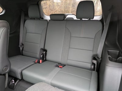 2026 GMC Acadia AWD AT4