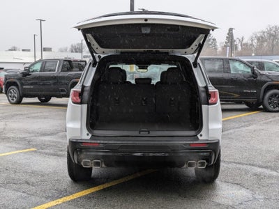 2026 GMC Acadia AWD AT4