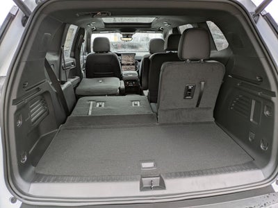 2026 GMC Acadia AWD AT4