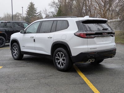 2026 GMC Acadia AWD AT4