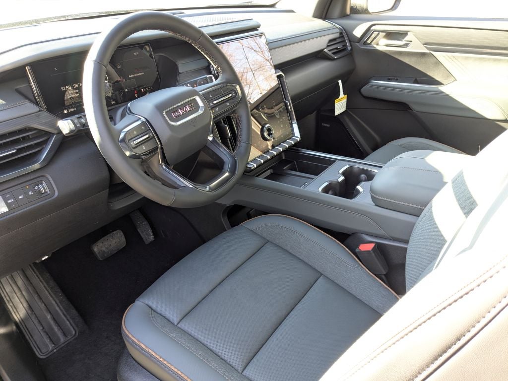 2026 GMC Acadia AWD AT4