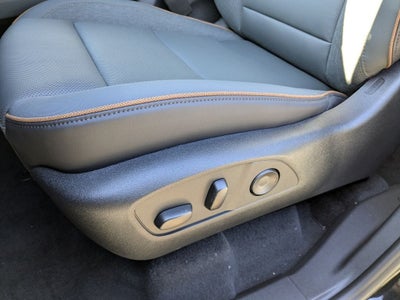 2026 GMC Acadia AWD AT4