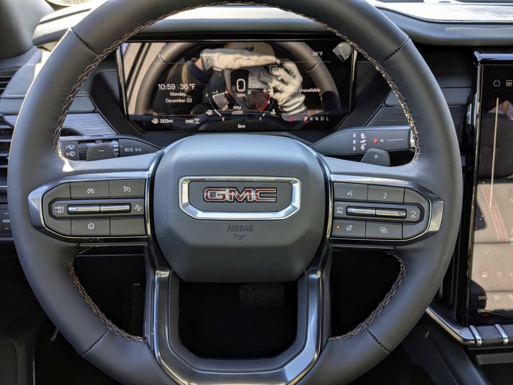 2026 GMC Acadia AWD AT4