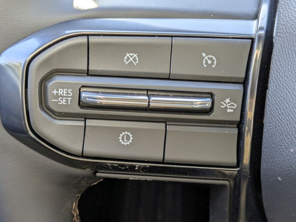 2026 GMC Acadia AWD AT4