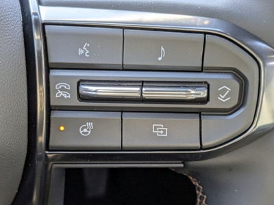 2026 GMC Acadia AWD AT4