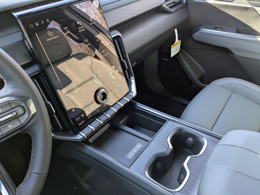 2026 GMC Acadia AWD AT4