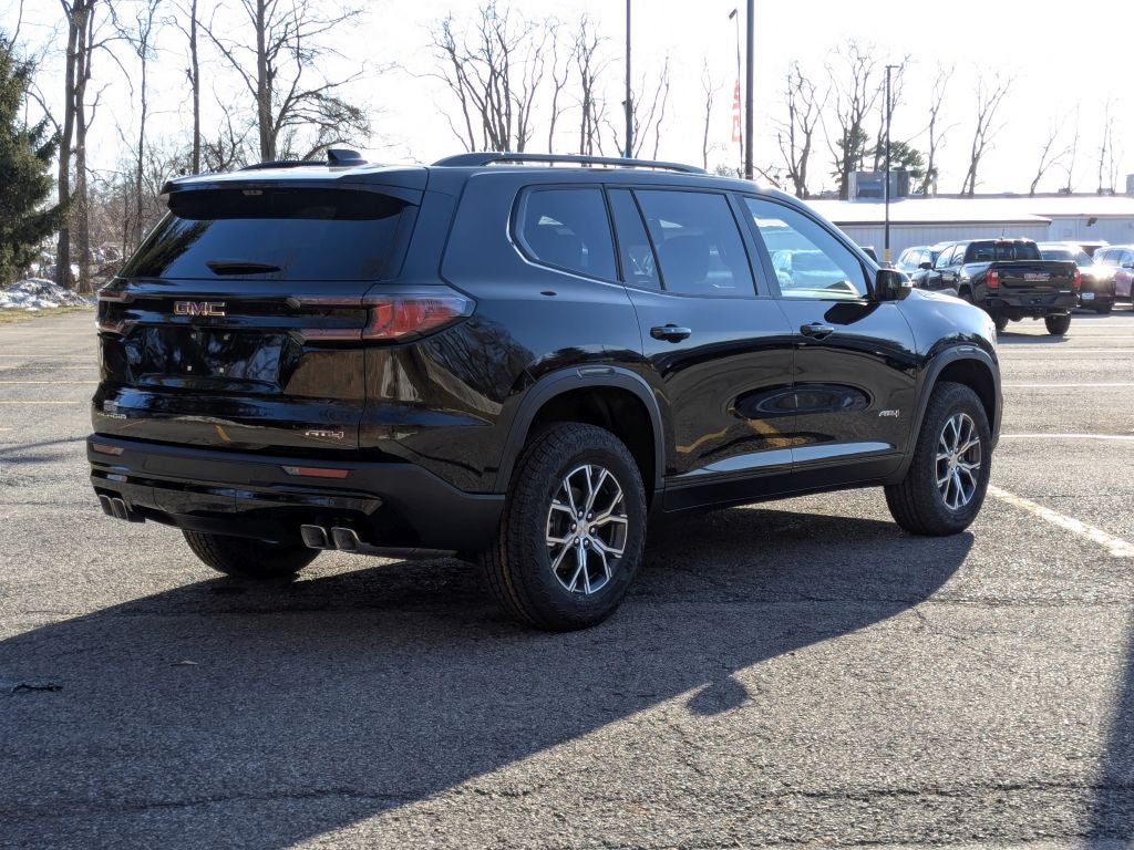2026 GMC Acadia AWD AT4