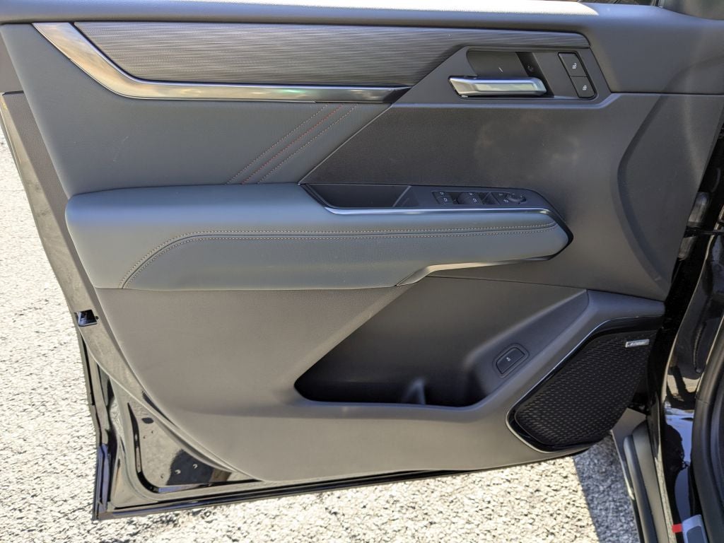 2026 GMC Acadia AWD AT4