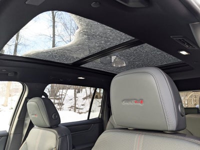 2026 GMC Acadia AWD AT4